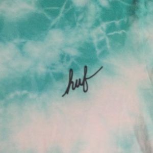 HUF T-SHIRT